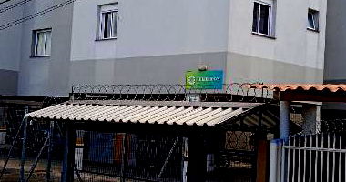 Apartamento com 2 Quartos e 1 Vaga em Bento Gonçalves