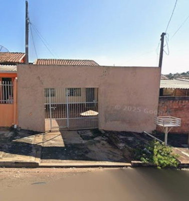 Residência com 3 Quartos em Londrina - PR