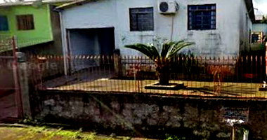 Casa com 36m² e terreno de 255m², ideal para ampliação ou investimento