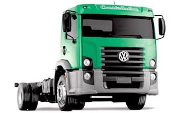 Caminhão VW/15.180 CNM 2008 em bom estado