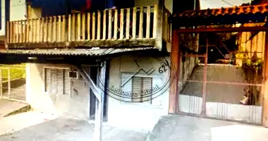 Sobrado e Casa em Sapucaia do Sul - RS