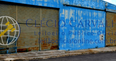 Barracão Comercial 726m² com 2 Lotes Urbanos - Desocupado