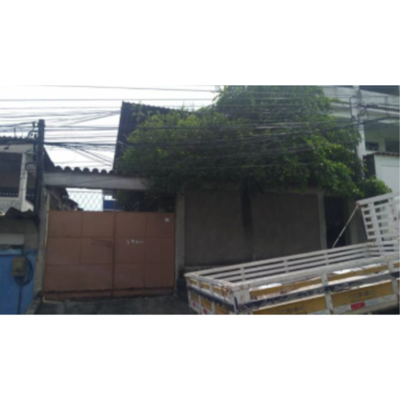 Casa em terreno 336m² com 169m² construídos - São João de Meriti/RJ