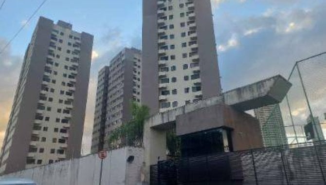 Apartamento Padrão com 2 Quartos em Natal