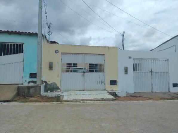 Casa com 2 quartos, 1 banheiro, 79,58m² área privativa, 1 vaga