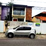 Casa em Niterói com 1 Quarto e Garagem