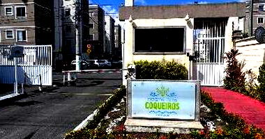 Apartamento com 2 quartos em Camaçari (BA)