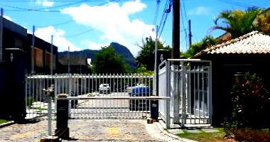Casa com 3 quartos, 3 banheiros, 344m² área privativa, 1 vaga