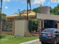 Terreno com Casa Grande e Barracão em Brasília/DF