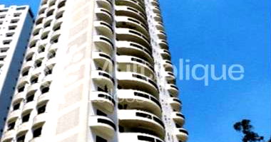 Cobertura Duplex com 4 vagas e 628,7m² área útil, desocupada