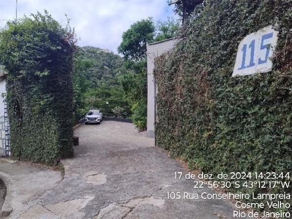 Casa com 2 quartos, 1 banheiro e 694m² de área privativa