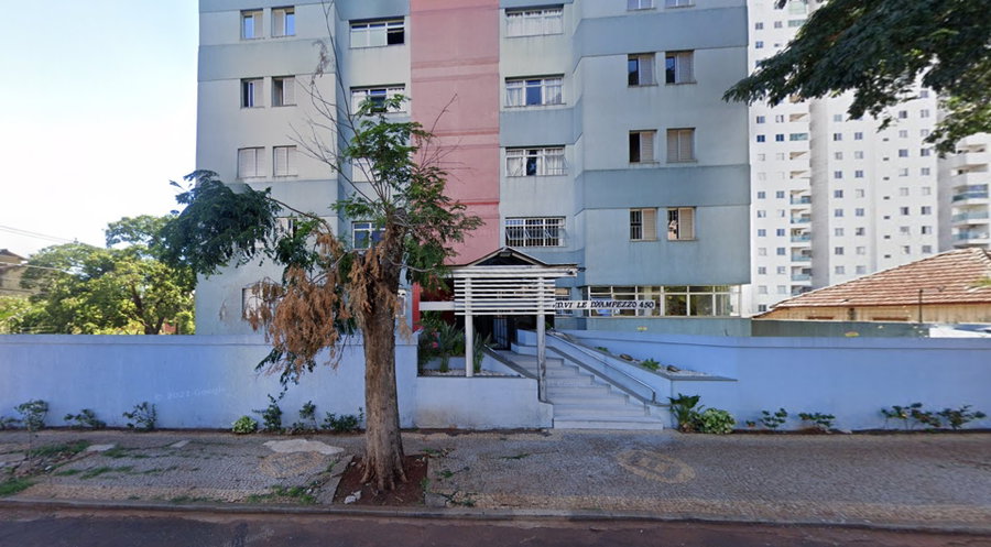 Apartamento com 2 quartos, 1 banheiro e 1 vaga de garagem