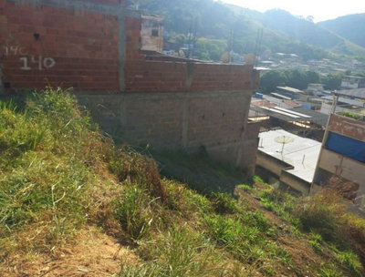 Terreno Urbano em Carangola/MG com 156,65m²