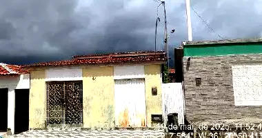 Casa Ocupada em Cerro Corá/RN com 3 Quartos e 2 Banheiros