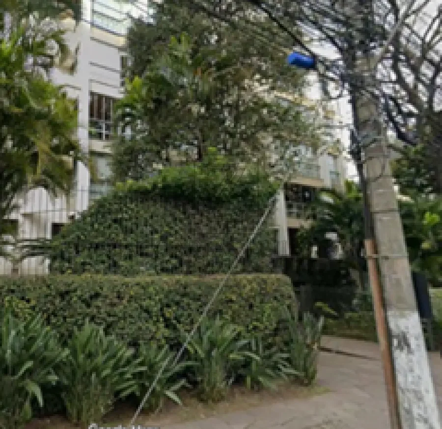 Vaga de garagem descoberta em edifício residencial