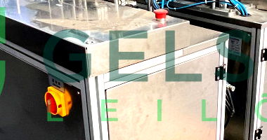 Máquina de soldar elástico de máscara tripla - Alta produtividade