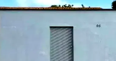 Casa em leilão com 3 quartos e 2 banheiros