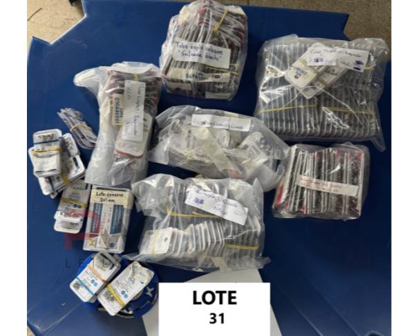 Lote com Material Odontológico em Poços de Caldas
