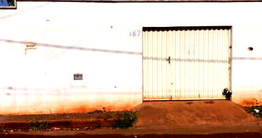 Casa Desocupada em Ituiutaba/MG com 210m² de Terreno