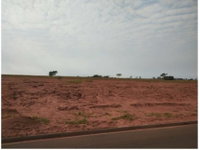 Terreno com 240m² em Jardim Botânico I, Marília