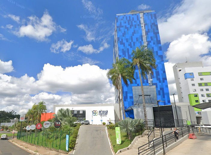 Lojas Comerciais com 223,59 m² - Vila Silvéria, 2 lojas ocupadas