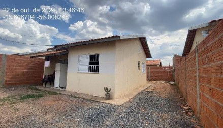 Casa com 2 Quartos e 2 Vagas no Loteamento Bom Jesus