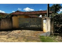 Casa com 225,96m² em São Roque - Leilão Itaú
