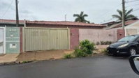 Casa 3 quartos, 3 banheiros, 194m² construídos, ocupada