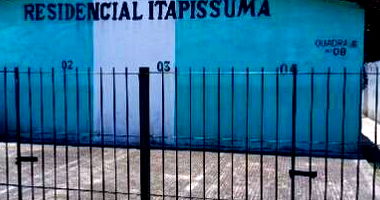 Casa com 2 quartos, 2 banheiros, 50m² área privativa, 1 vaga