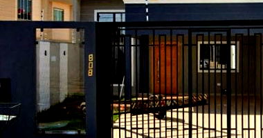 Casa em Condomínio 2 quartos, 1 banheiro, 1 vaga, 141m² construída, Ocupado