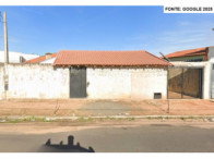 Terreno com Edificações Inacabadas em Bauru/SP