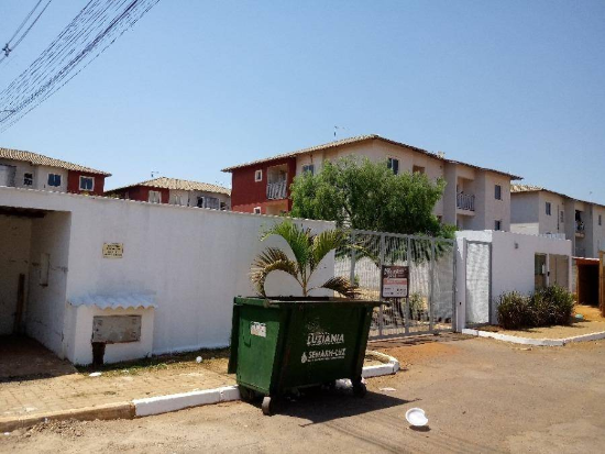 Apartamento em Luziânia - GO com 100m²