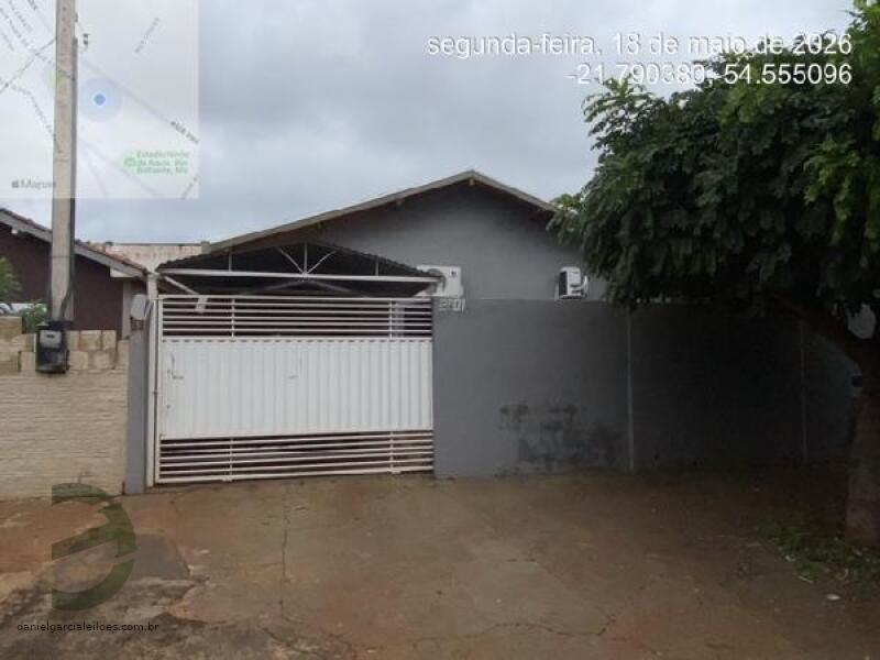 Casa com 3 Quartos e 2 Banheiros em Rio Brilhante
