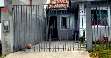 Casa 2 quartos com área construída de 49,49m², terreno 120m²