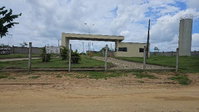 Casa com 4 quartos, 5 banheiros, 159m² área total, desocupada