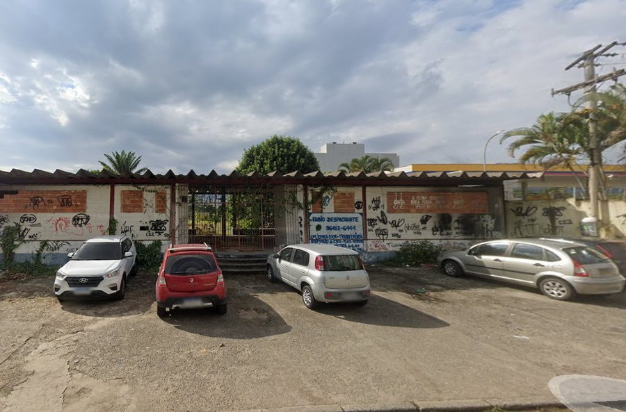 Lote de terreno de 1.690m² em Campo Grande, Rio de Janeiro/RJ