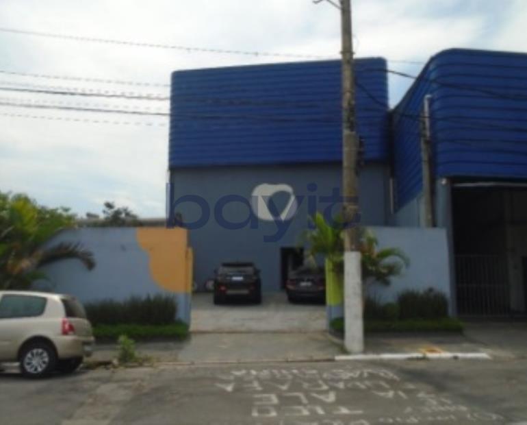 Galpão Industrial Amplo em Terreno com 607,50 m²