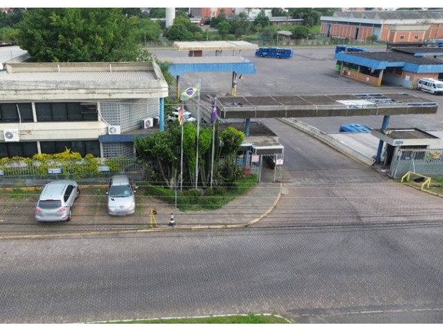 Complexo industrial com 6.686,07m² de área construída e 63.570,75m² de terreno