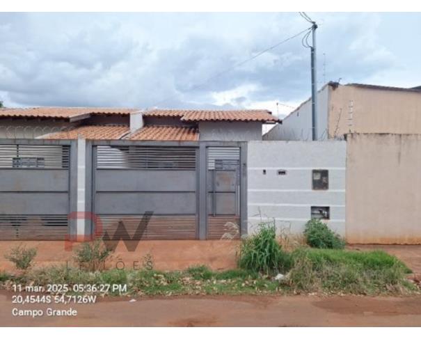 Casa em Campo Grande com 2 quartos e 53m² de área construída