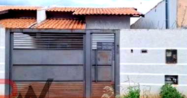 Casa em Campo Grande com 2 quartos e 53m² de área construída