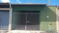 Casa aconchegante com 2 quartos, 1 banheiro e 64m² construídos