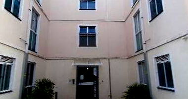 Apartamento com 2 quartos e vaga em Juiz de Fora