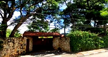 Terreno com 5.433m² e Casa Residencial de 289m² em Cotia/SP