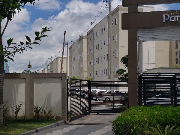 Apartamento compacto com 38,4m² de área privativa, sem quartos e vaga