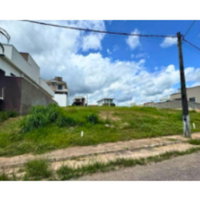Terrenos Urbanos desocupados com área total de 823,16 m²