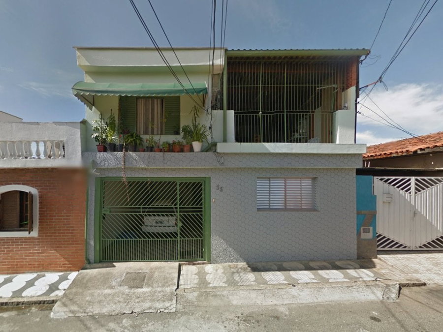 4 casas em terreno de 157 m², próximo ao Mogi Shopping