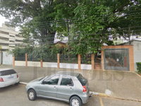 Casa com 135m² construídos em terreno de 424m², 3 quartos, desocupada