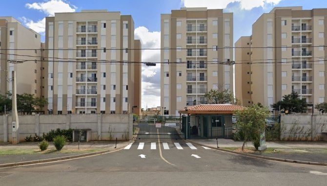 Apartamento 1 quarto, 1 banheiro, 57m² com 1 vaga, ocupado