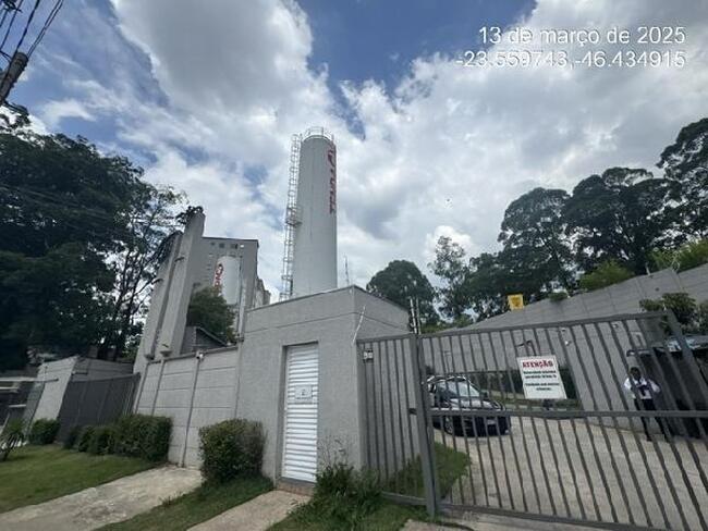 Apartamento 2 quartos com vaga e 48,77m² privativos