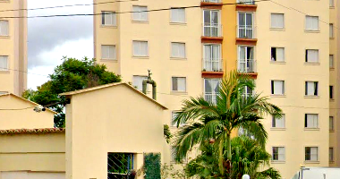 Espaçoso Apartamento de 65 m² com Vaga, Ocupado e Pronto para Investir